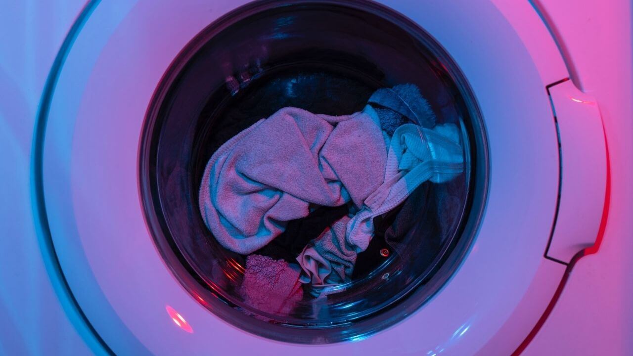 Clean Nylon Bag With Washing Machine